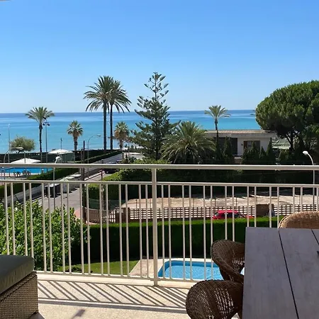 Epis - Large Luxury With Sea View Apartment